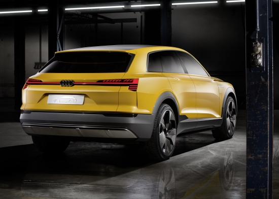Мировые премьеры Audi на автосалоне NAIAS 2016 в Детройте