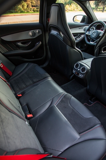 Mercedes-Benz C 450 AMG 4MATIC: особая серия для особых талантов