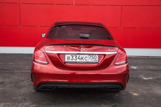 Mercedes-Benz C 450 AMG 4MATIC: особая серия для особых талантов