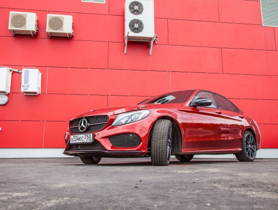 Mercedes-Benz C 450 AMG 4MATIC: особая серия для особых талантов