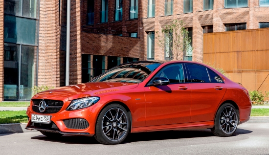 Mercedes-Benz C 450 AMG 4MATIC: особая серия для особых талантов