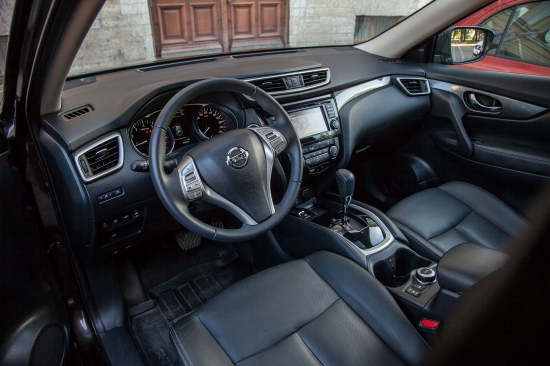 Тест-драйв Life-InStyle.com. Новый Nissan X-Trail и актер и певец Илья Викторов 