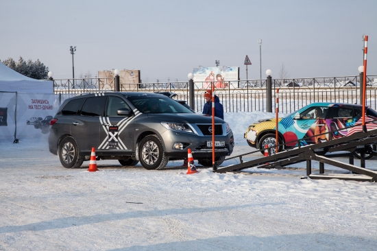Внедорожники Nissan протестировали в экстремальных условиях на тест-драйве NISSAN X-TOUR в Сорочанах