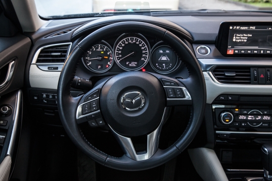 Тест-драйв Mazda 6 – автомобиль с характером хозяина