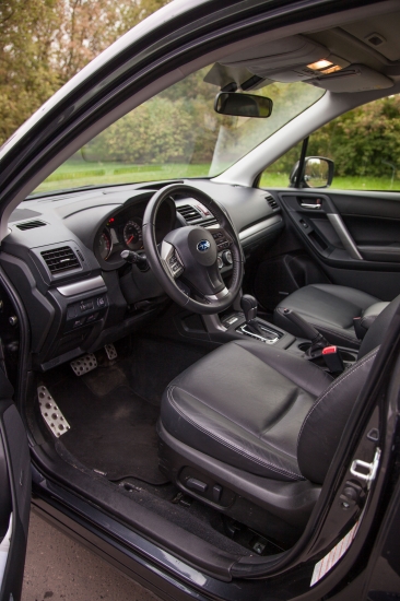 Тест-драйв Subaru Forester XT с  Надеждой Вавржиной и Андреем Цветковым