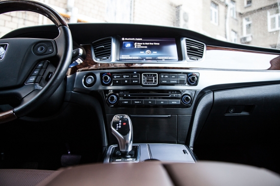 Тест-драйв Hyundai Equus VS380