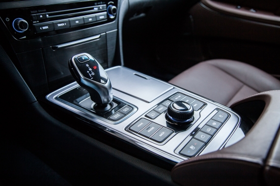 Тест-драйв Hyundai Equus VS380