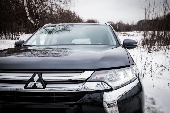 Новый Mitsubishi Outlander 2016 с участием Дмитрия Нестерова – наш эксклюзивный тест-драйв