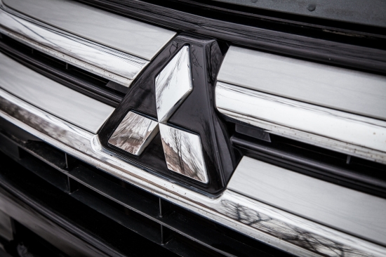 Новый Mitsubishi Outlander 2016 с участием Дмитрия Нестерова – наш эксклюзивный тест-драйв