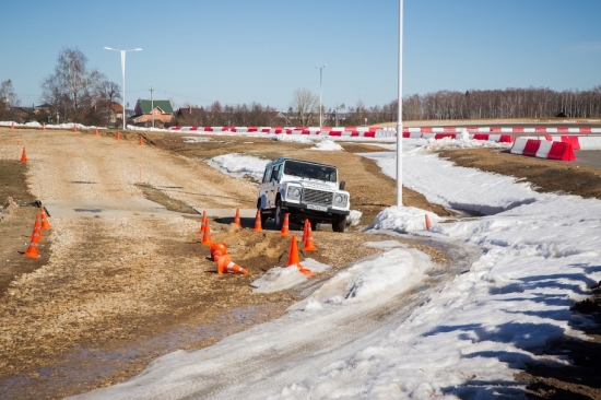В центре Jaguar Land Rover Experience прошел День Defender