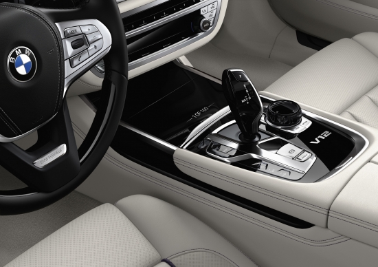 BMW Individual 740Le iPerformance THE NEXT 100 YEARS 
