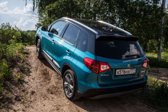 Новый Suzuki Vitara тестирует бразильская певица Gabriella
