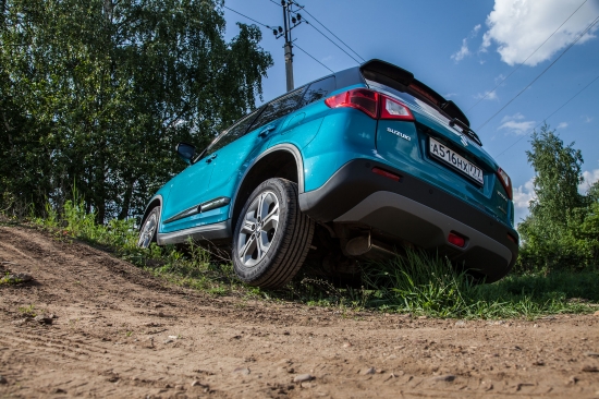 Новый Suzuki Vitara тестирует бразильская певица Gabriella