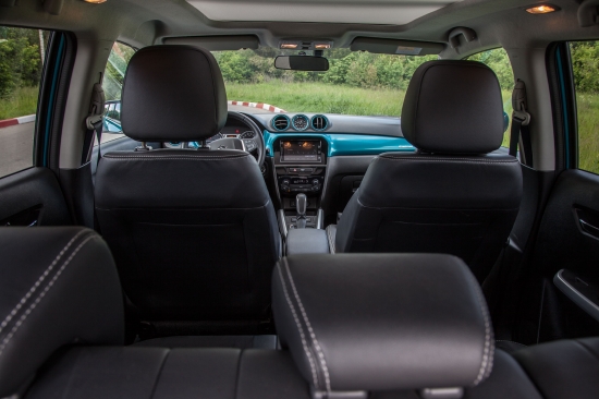 Новый Suzuki Vitara тестирует бразильская певица Gabriella