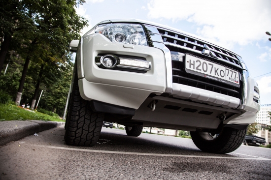 Тест-драйв Mitsubishi Pajero со Славой Басюл