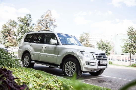 Тест-драйв Mitsubishi Pajero со Славой Басюл