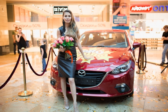 Виктория Боня вручила ключи от трех автомобилей победителям нового реалити-шоу