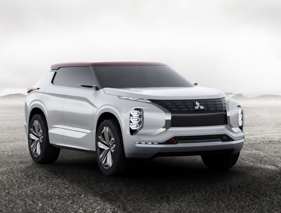 Мировая премьера концепт-кара MITSUBISHI GT-PHEV, SUV нового поколения
