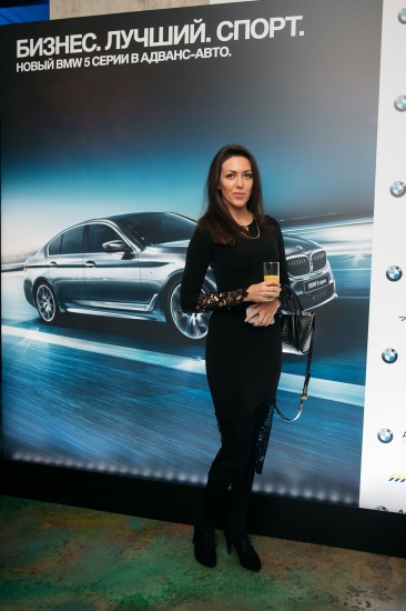 BMW Адванс-Авто презентовал обновленный BMW 5 серии в TheDomeLoft