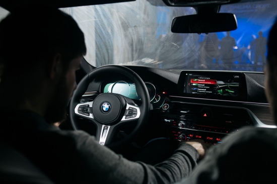 BMW Адванс-Авто презентовал обновленный BMW 5 серии в TheDomeLoft