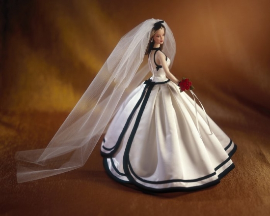 Barbie 1998. Vera Wang