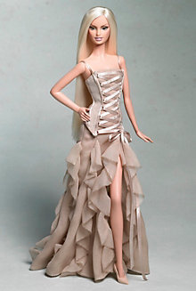 Barbie 2004. Versace