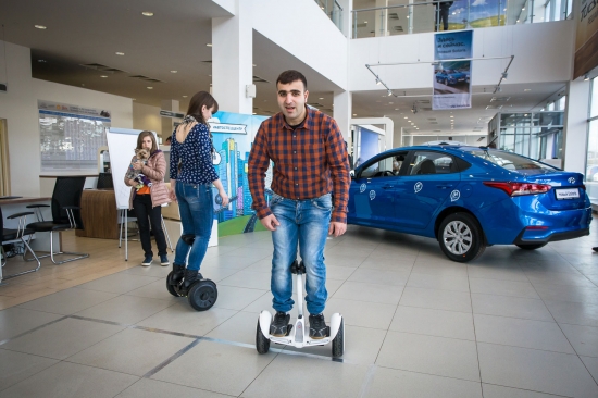 25 и 26 марта в АвтоСпецЦентр Внуково прошла презентация нового Hyundai Solaris