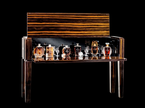 Почти миллион долларов за коллекцию из шести декантеров из коллекции The Macallan in Lalique Legacy Collection 
