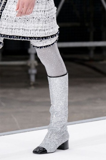 Chanel. Женские сапоги нового сезона осень-зима 2017/18