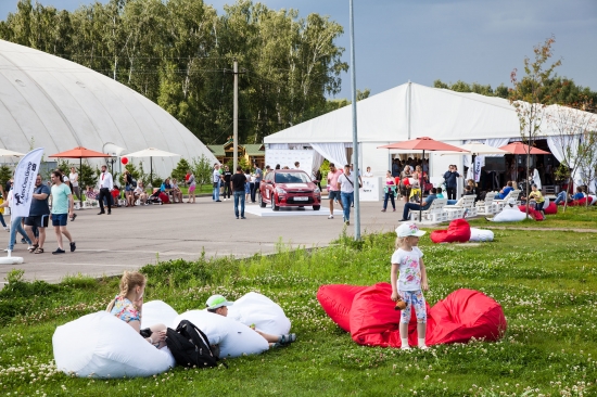 АвтоСпецЦентр презентовал новый KIA RIO в загородном парк-отеле «Орловский»