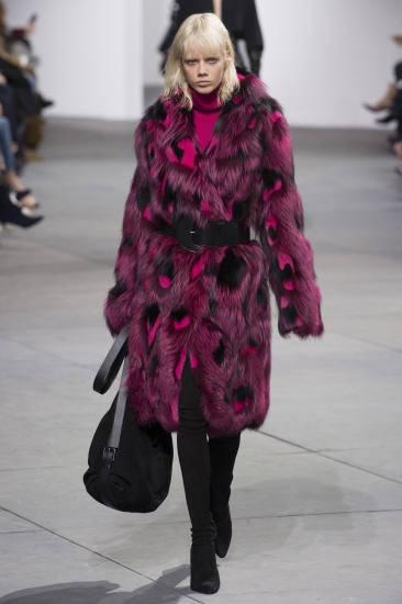 Michael Kors. Тренды: осень – зима/2017-2018: от 80-х до межгалактических приключений