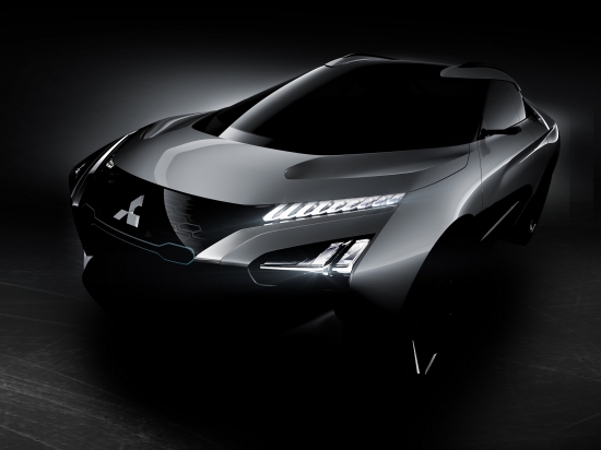Мировая премьера MITSUBISHI e-EVOLUTION