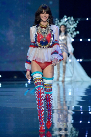 В Шанхае прошло VICTORIA’S SECRET FASHION SHOW
