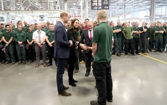 Герцог и герцогиня Кембриджские посетили  завод Jaguar Land Rover в Солихалле