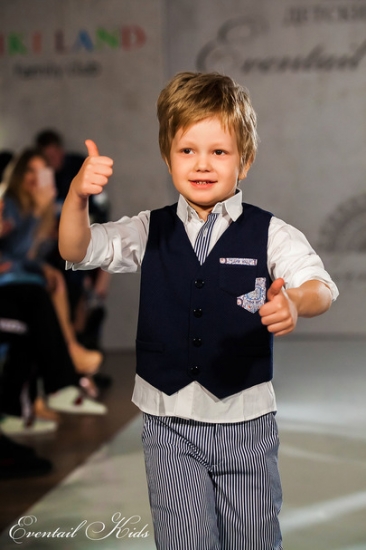 Модный детский показ Eventail Kids* «новогодняя фантазия»