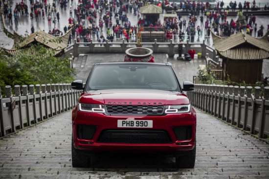 Range Rover Sport PHEV покорил Небесные Врата и установил новый рекорд