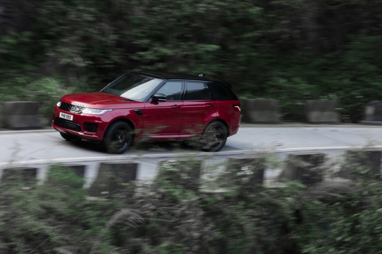 Range Rover Sport PHEV покорил Небесные Врата и установил новый рекорд