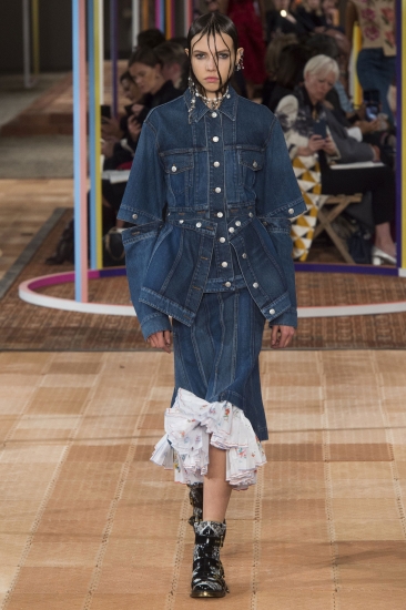Alexander McQueen. Тренды весны/лета-2018