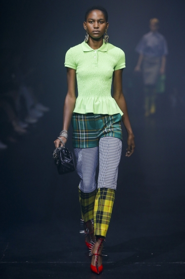 Balenciaga. Тренды весны/лета-2018