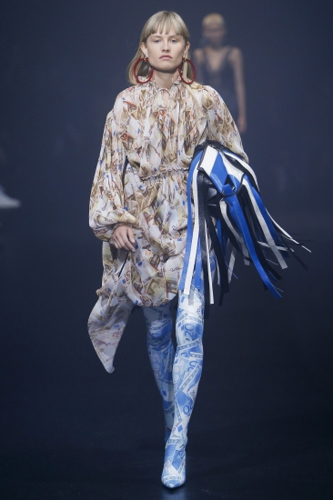 Balenciaga. Тренды весны/лета-2018