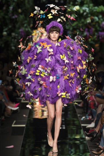 Moschino. Тренды весны/лета-2018