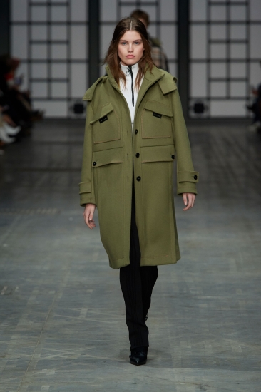 Осенне-зимняя коллекция Trussardi 2018/19