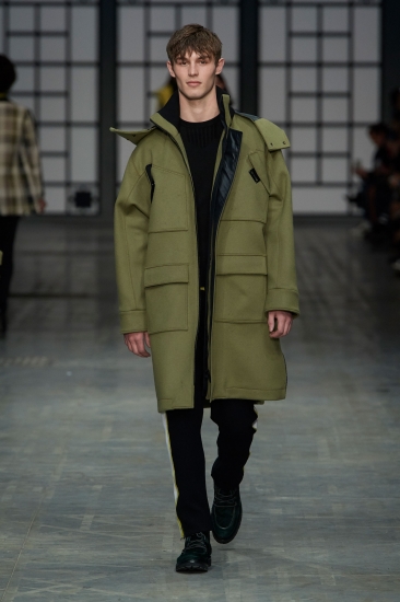 Осенне-зимняя коллекция Trussardi 2018/19