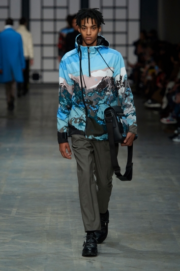 Осенне-зимняя коллекция Trussardi 2018/19