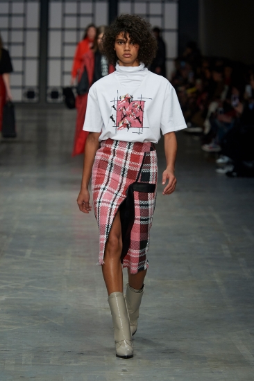 Осенне-зимняя коллекция Trussardi 2018/19