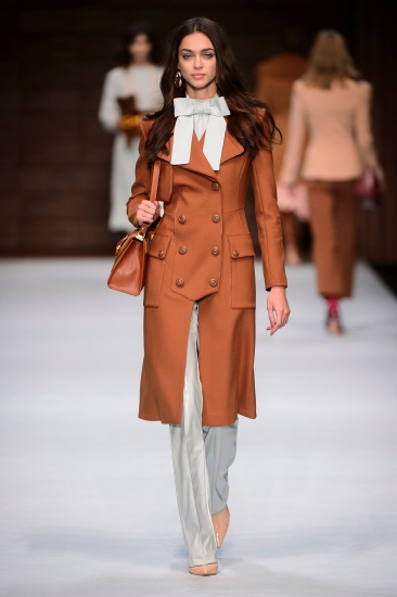 Коллекция Elisabetta Franchi осень-зима 2018-19