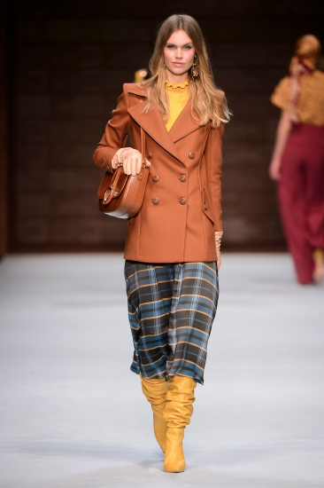 Коллекция Elisabetta Franchi осень-зима 2018-19