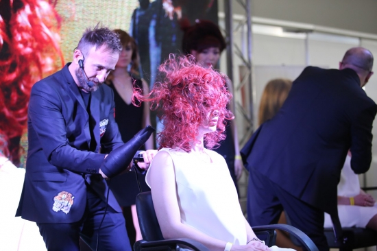 INTERCHARM Professional 2018: от идеальных локонов до каскадной стрижки