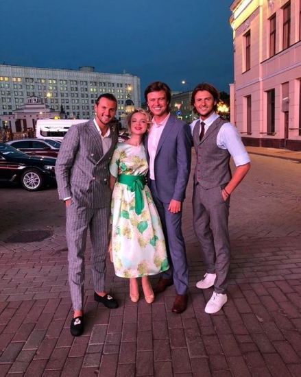 Виталина Цымбалюк-Романовская меняет Армена Джигарханяна на Прохора Шаляпина