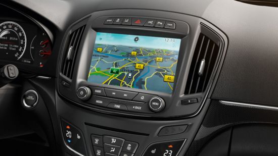 Opel Insignia в «Автоцентре на Столичном»